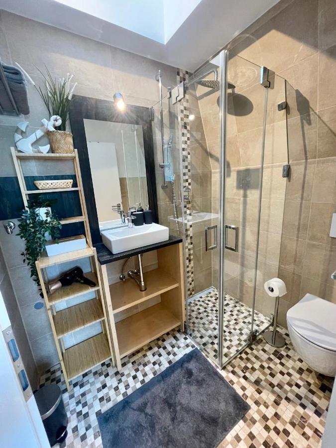 Casarina - Gemuetliches Apartment Im Zentrum Augsburg Luaran gambar